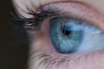 Prótese ocular vira celebridade - O dia seguinte - Mídia e Ciência